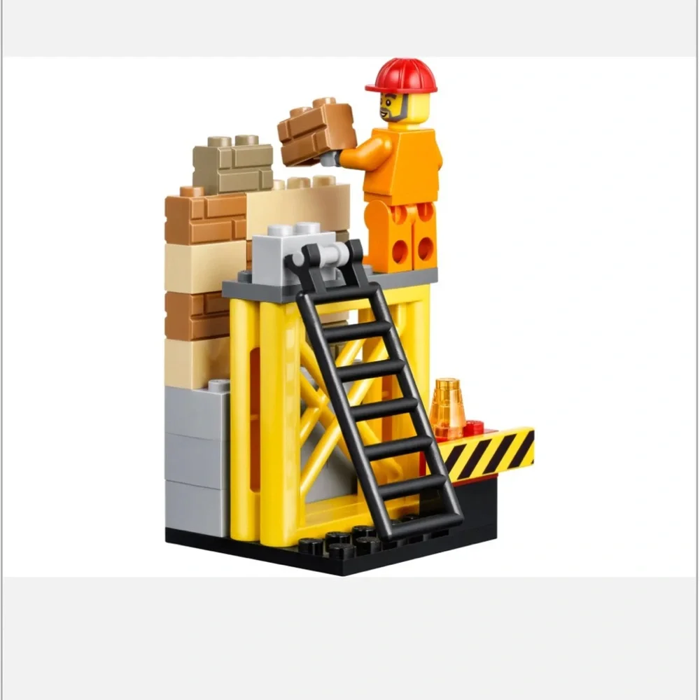 LEGO Juniors Easy to Build Construction Set (10667)